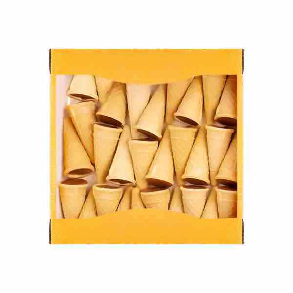 Polish Biscuit Wafer Fill with Cream Toffee Flavour & Dark Coating 200g