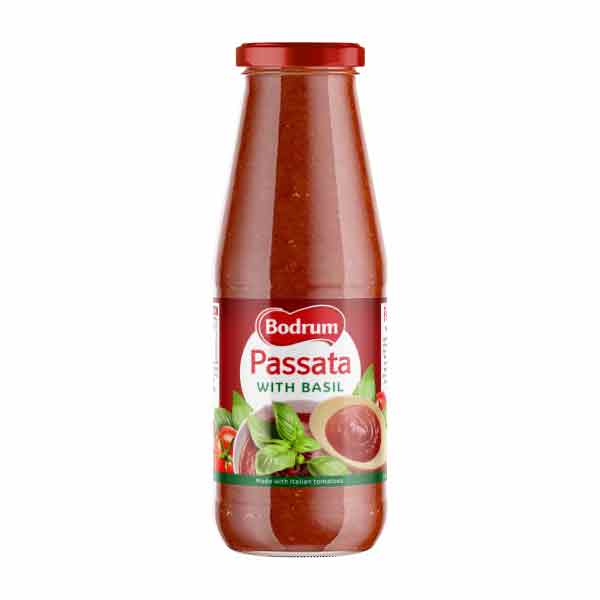 Bodrum Tomato Passata with Basil 680g
