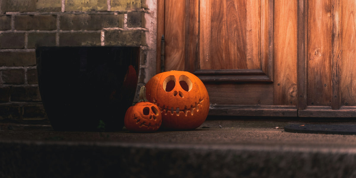 Jack-o'-lantern on a dark background